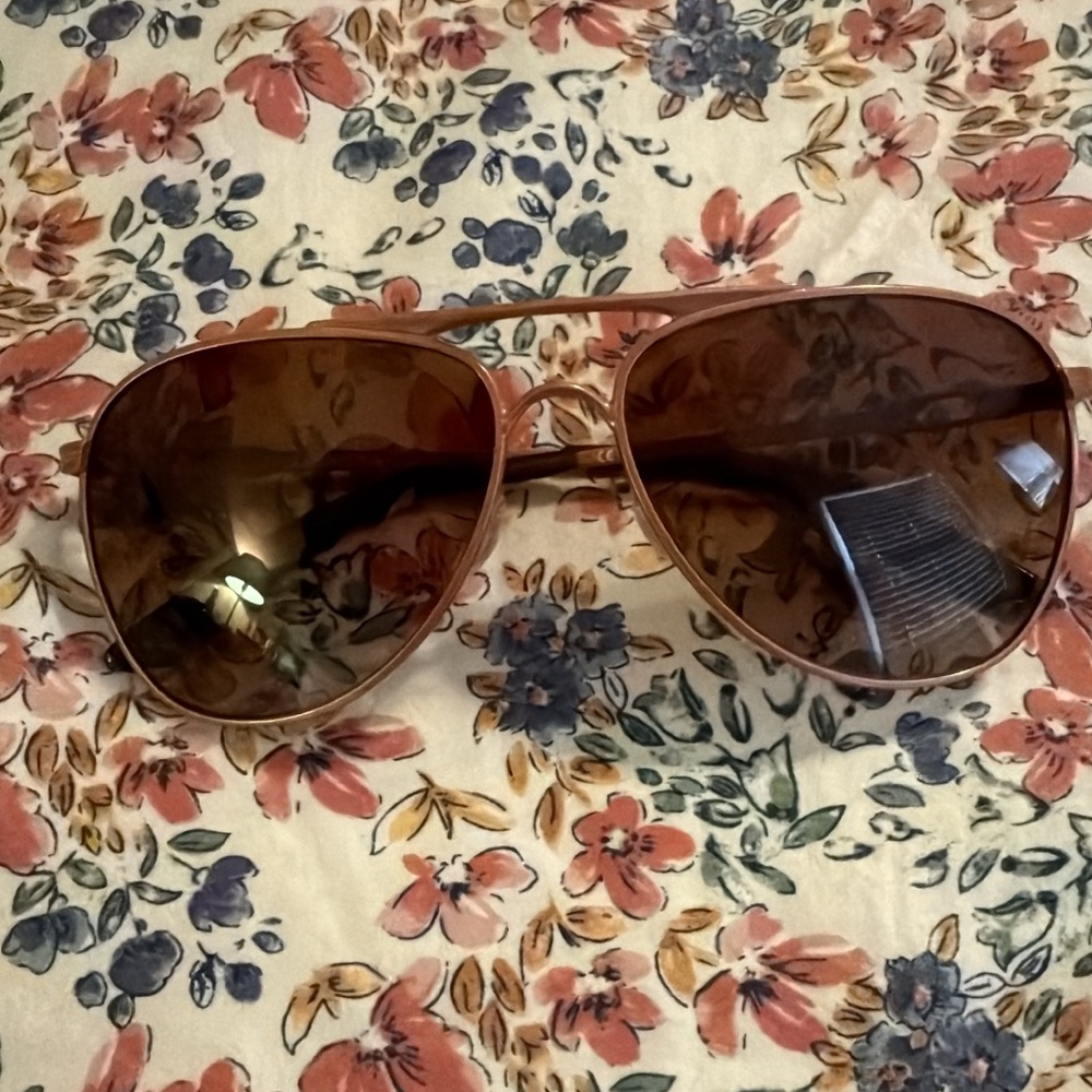 Oakley Aviator Sunglasses - Brown